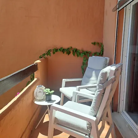 Sunriser Sea View Apartament *